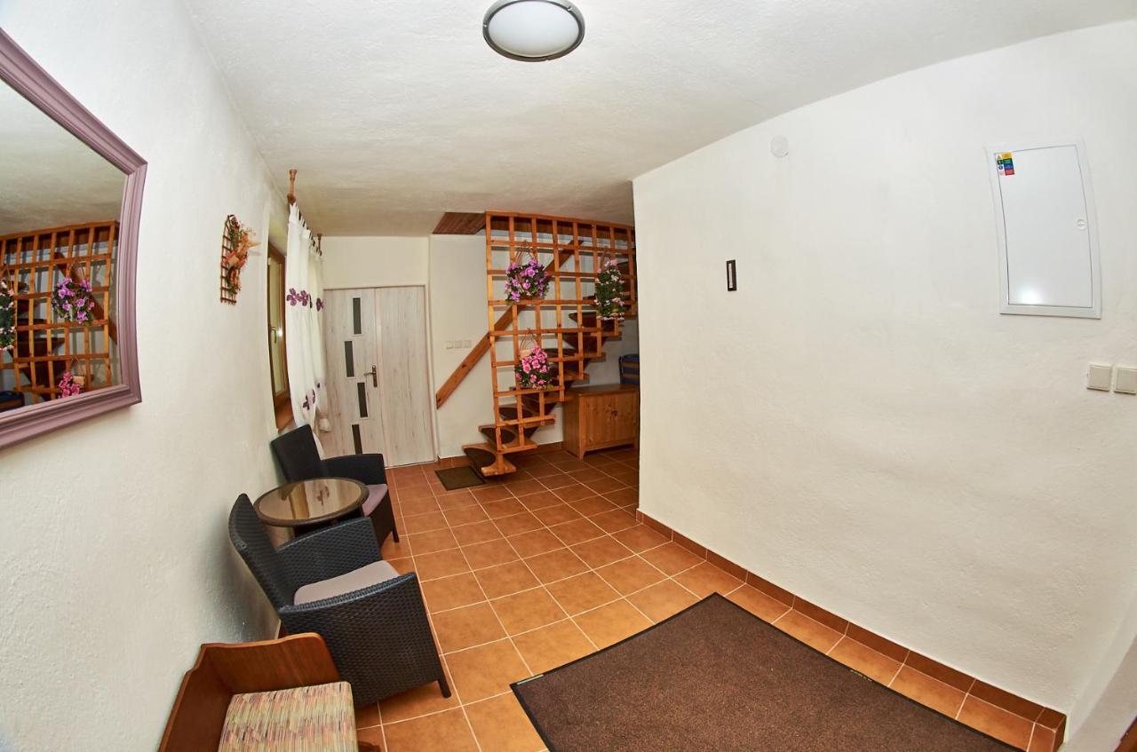 Apartmany Pod Tatrami Važec Esterno foto